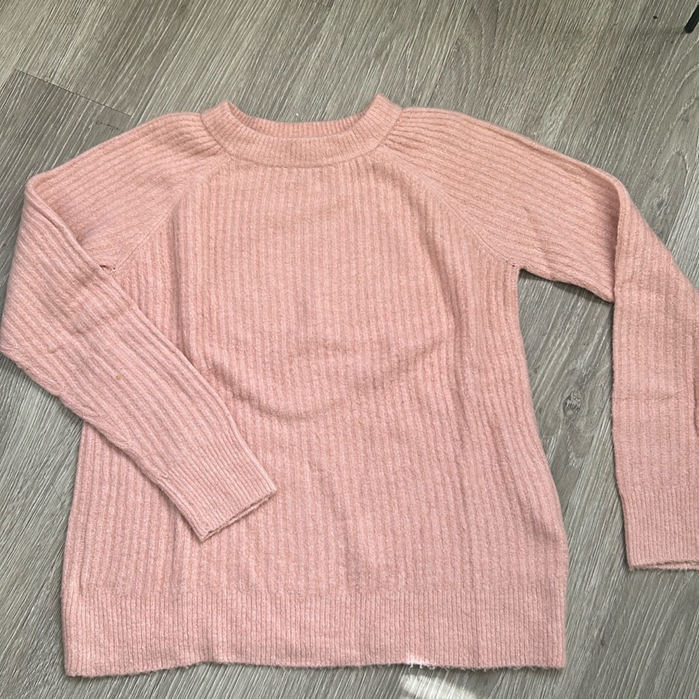 👚3/$20👚 Women’s Light Pullover Sweater